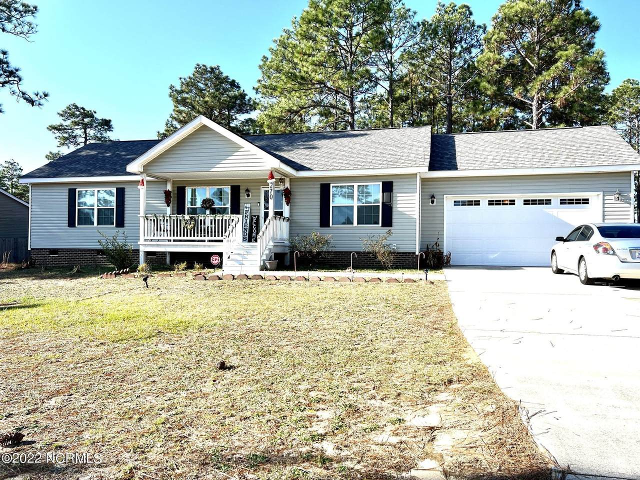 270 Pickett Circle - Photo 1
