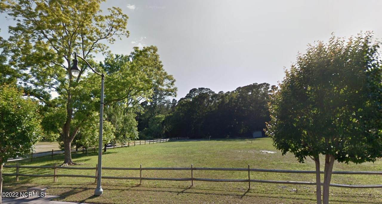 1080 River Road - Photo 1