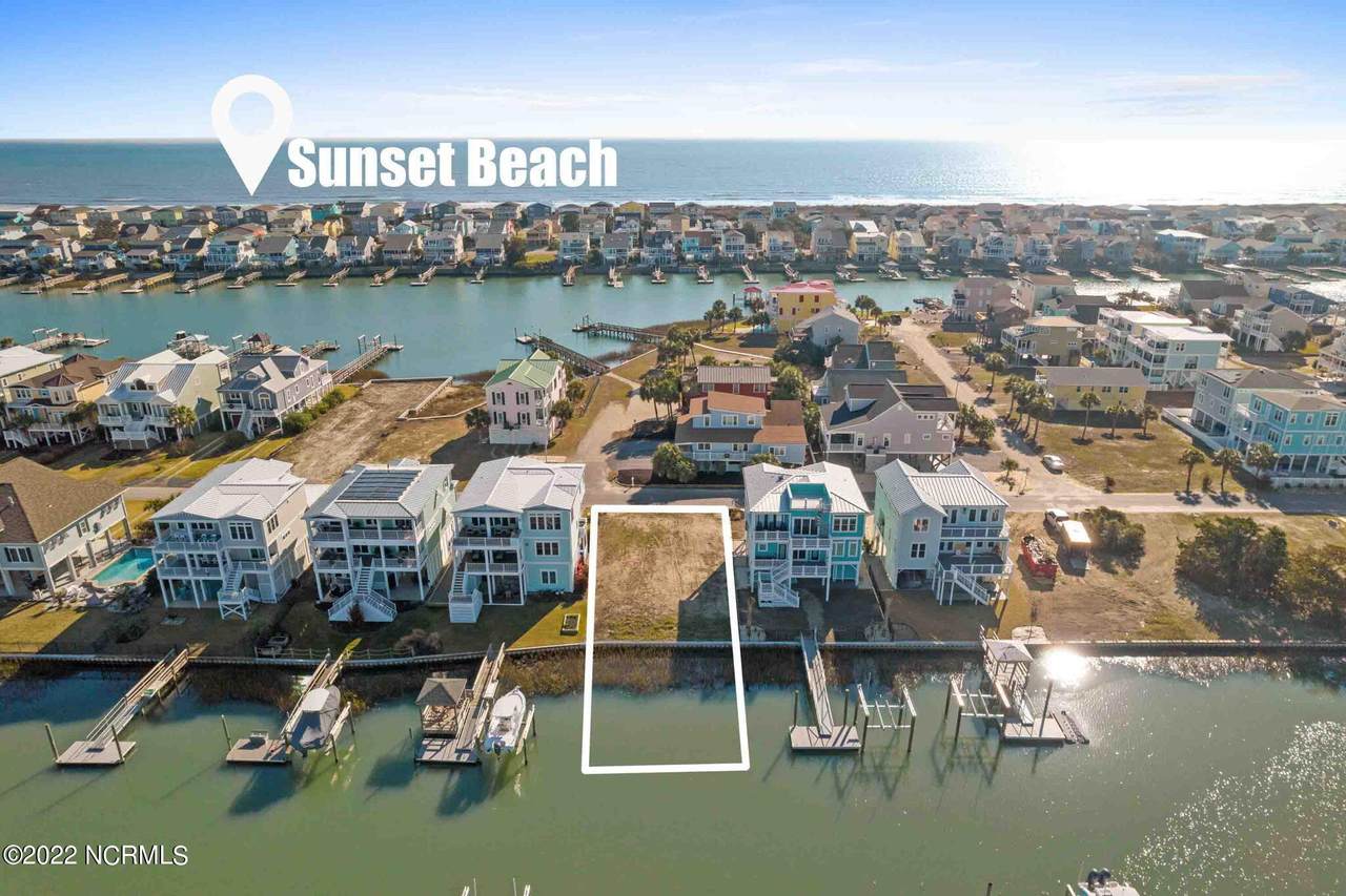 1507 Shore Drive - Photo 1