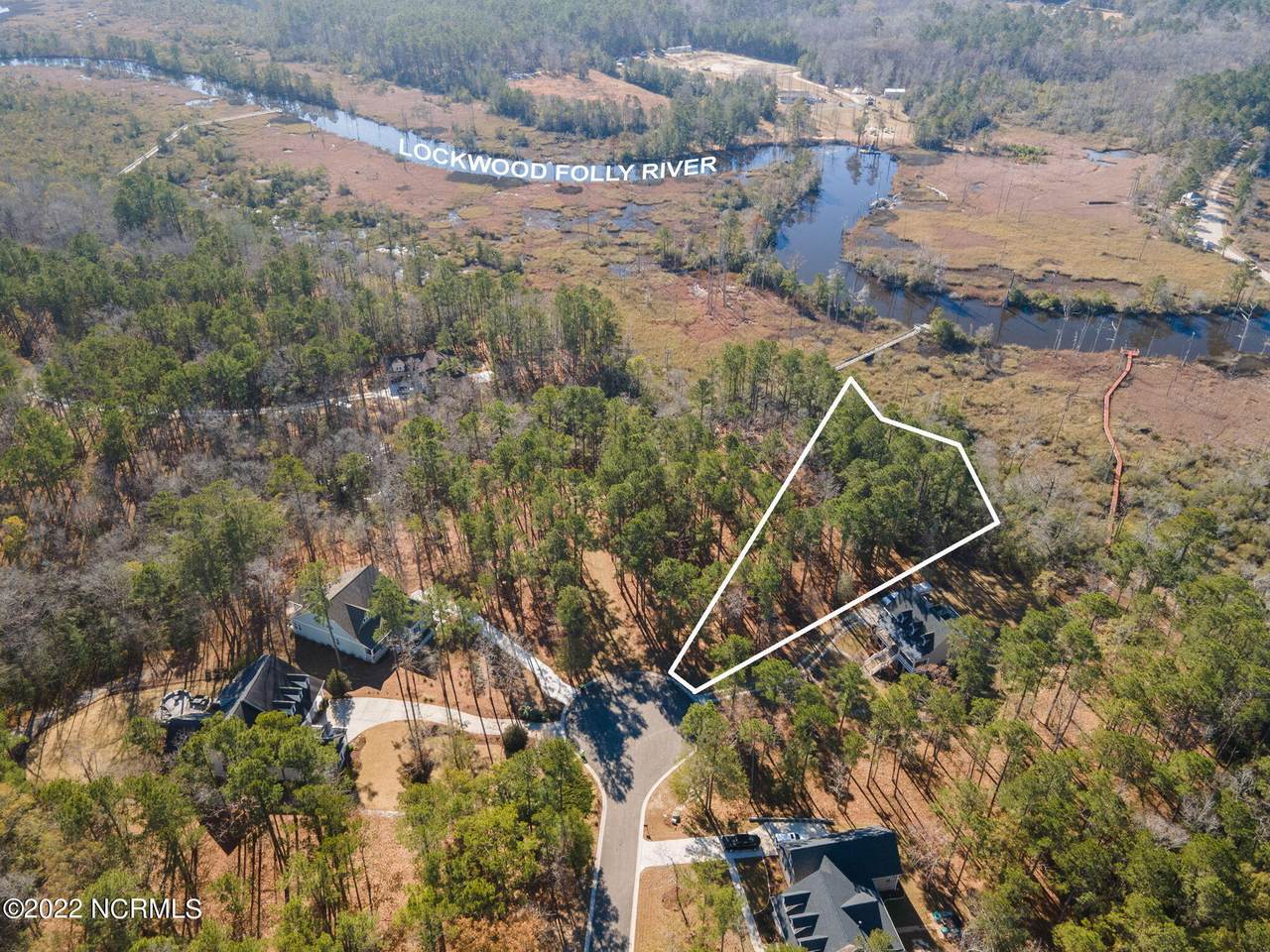 488 Hearthside Drive - Photo 1