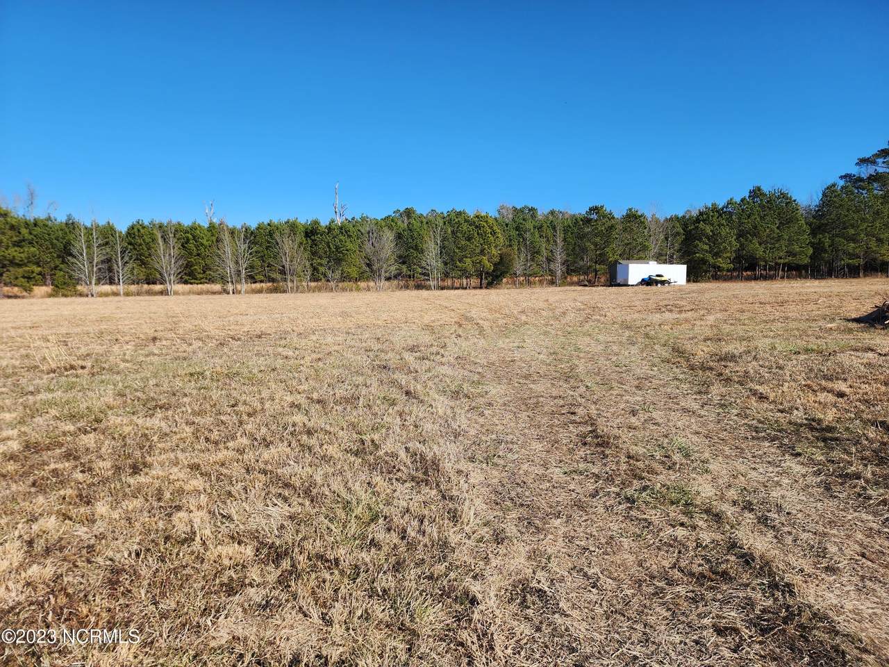 286 Hwy 343 - Photo 1