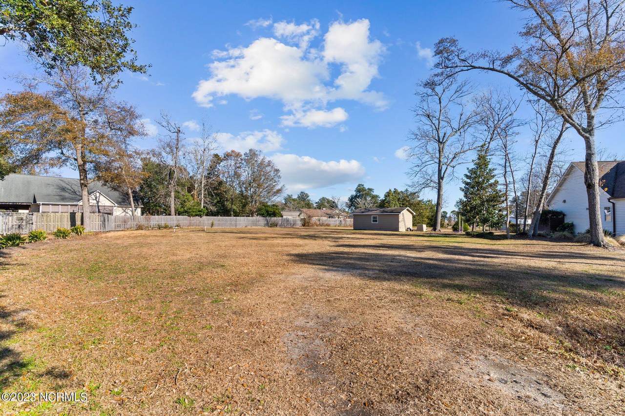 237 Scottsdale Drive - Photo 1