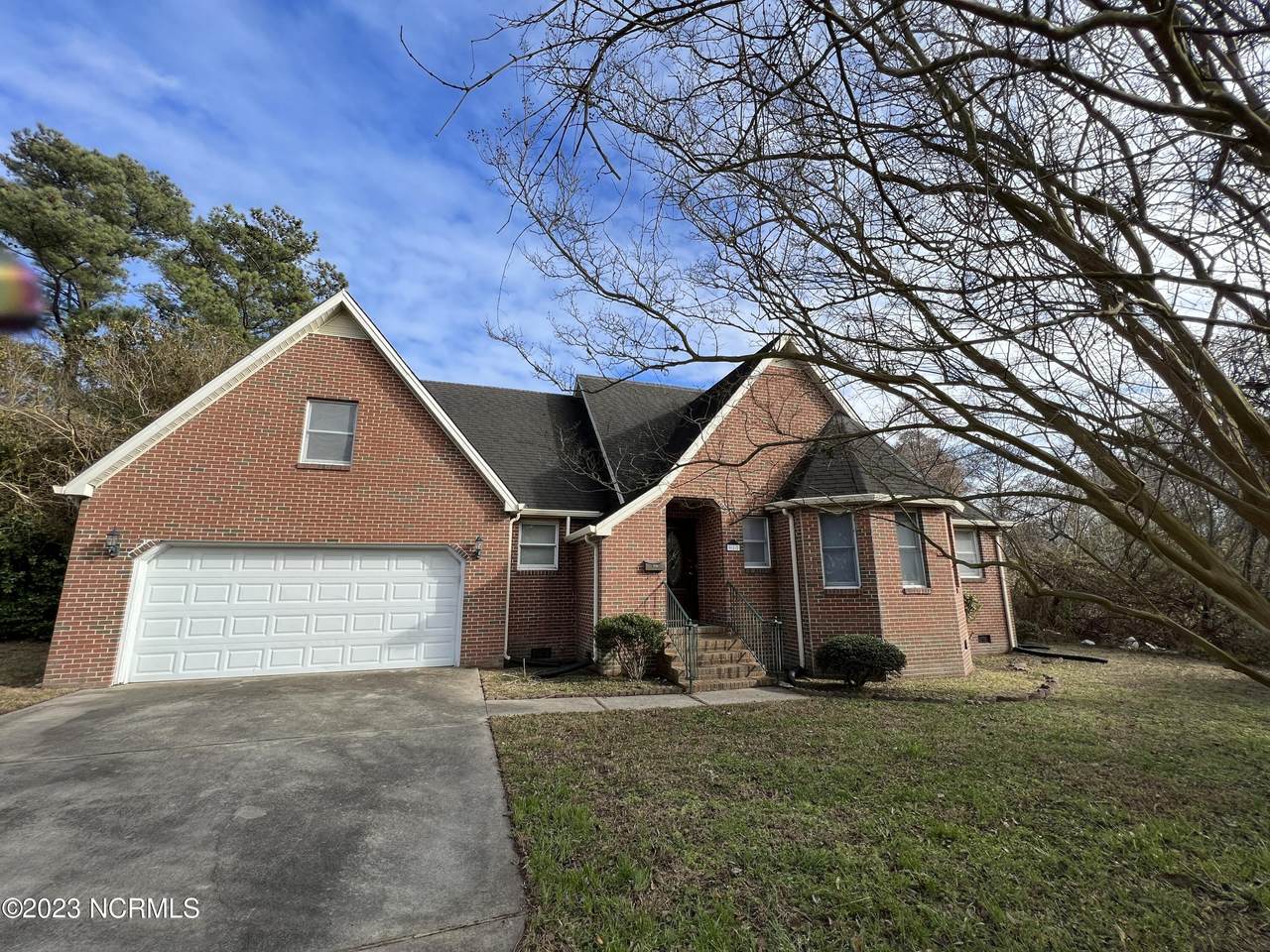 912 Herrington Road - Photo 1