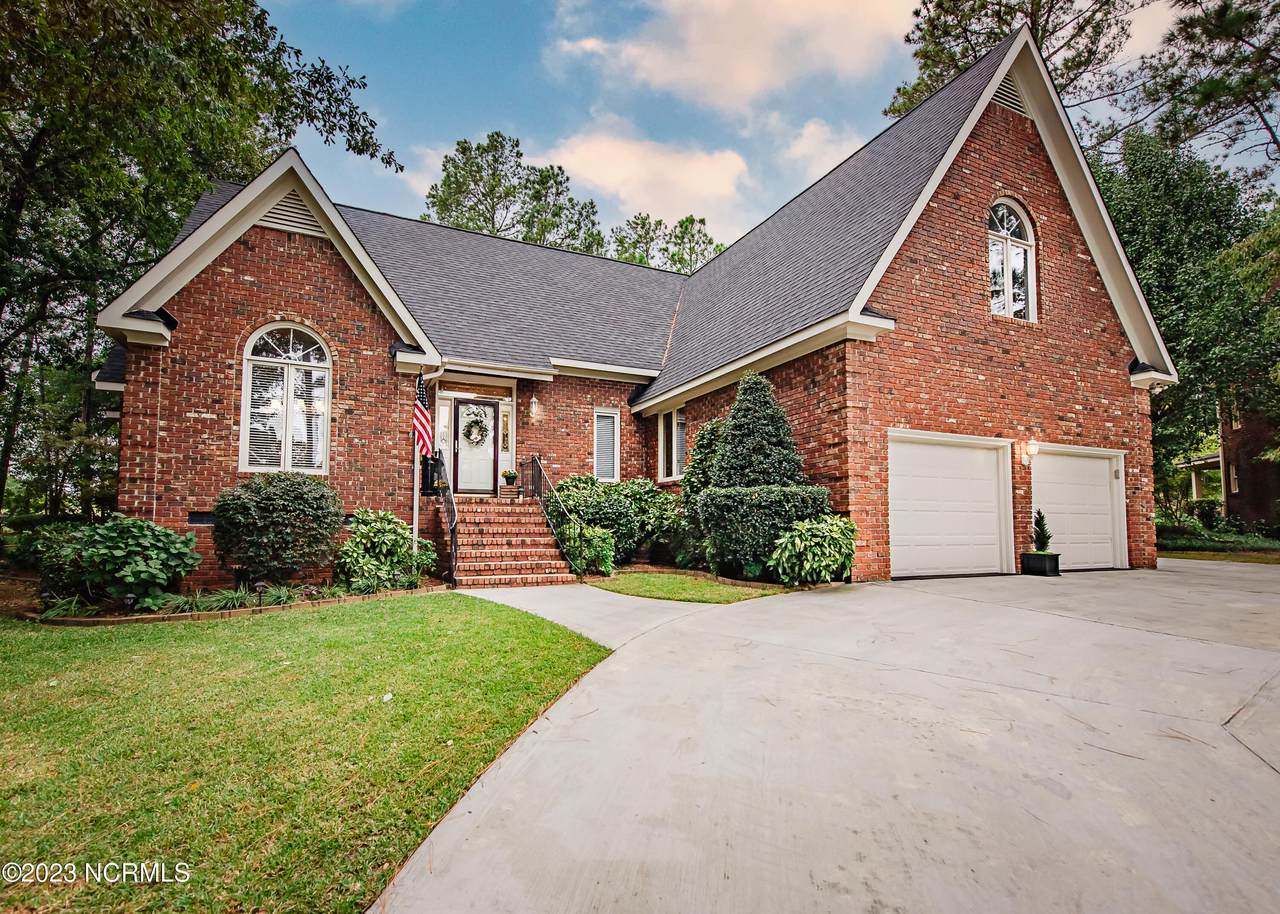6040 Iverleigh Circle - Photo 1