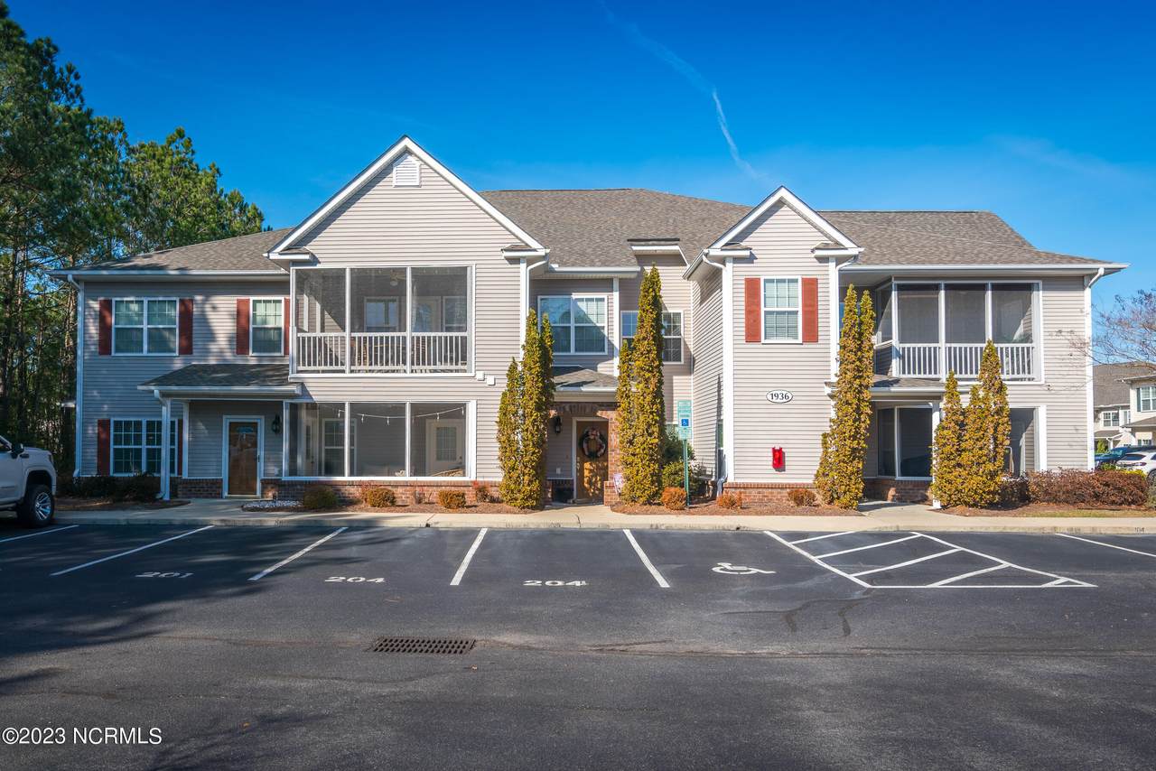 1936 Tara Court - Photo 1