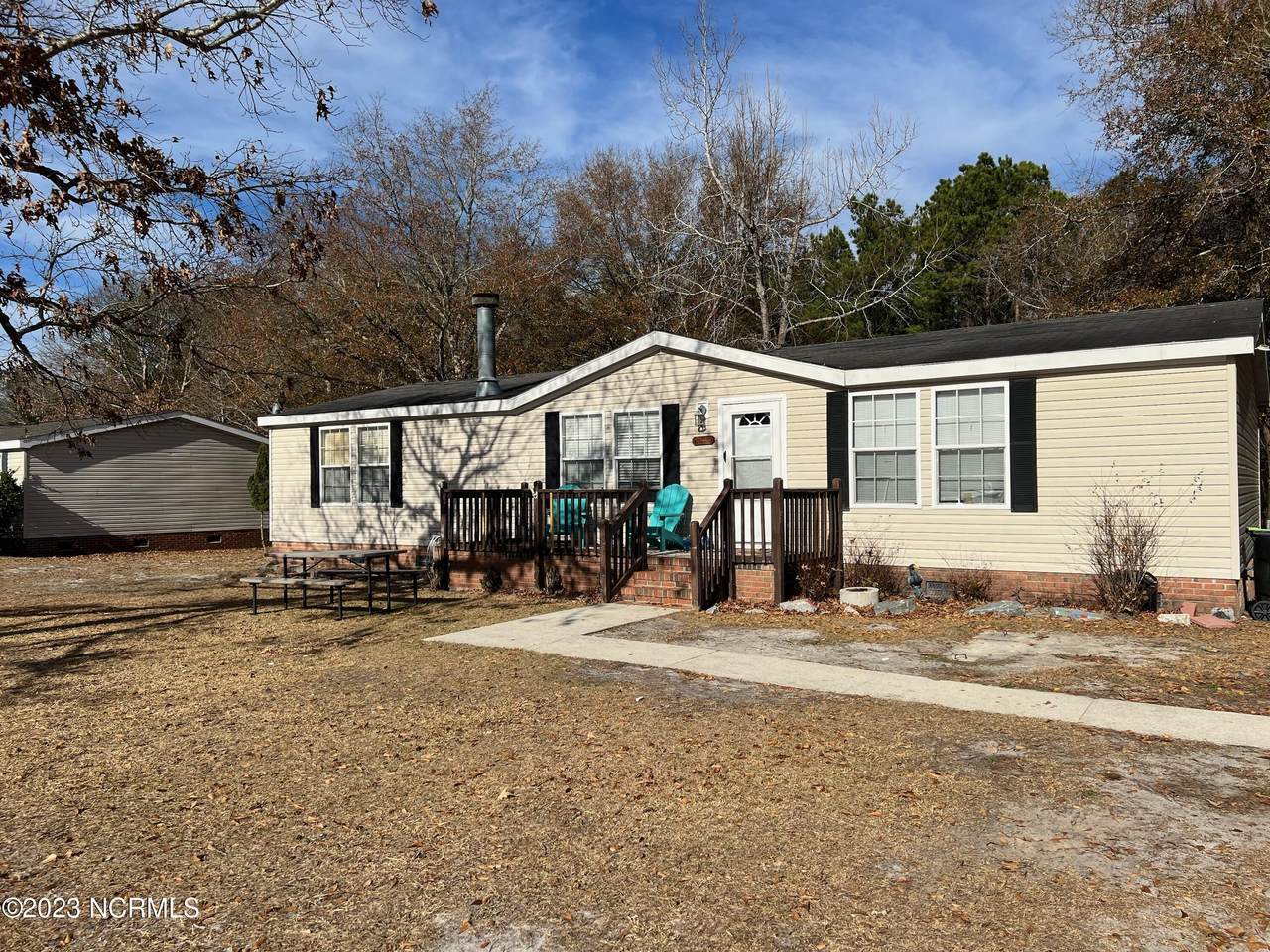 104 Manchester Lane - Photo 1