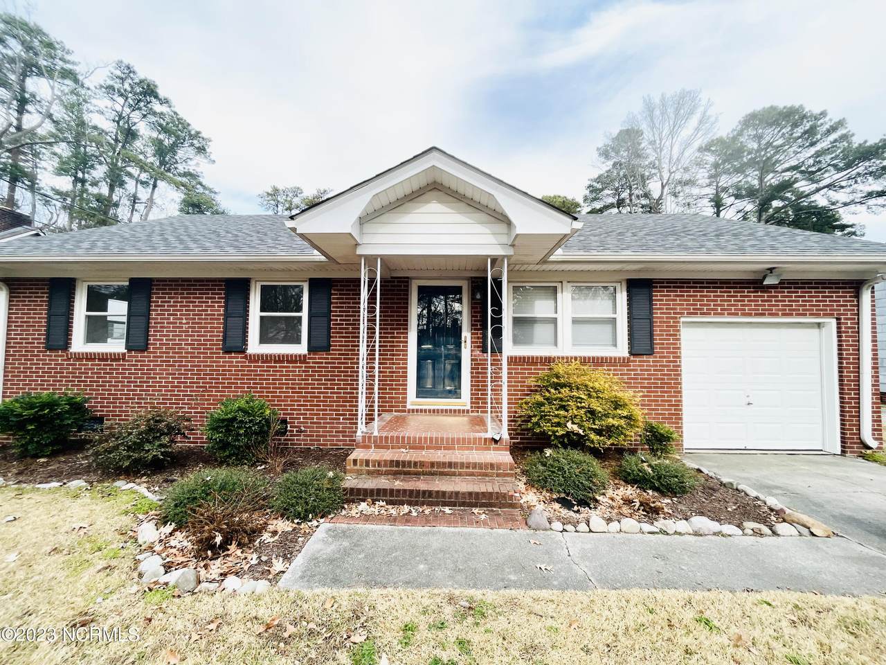 1412 Horner Street - Photo 1