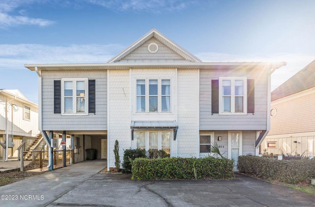 853 Fort Fisher Boulevard - Photo 1