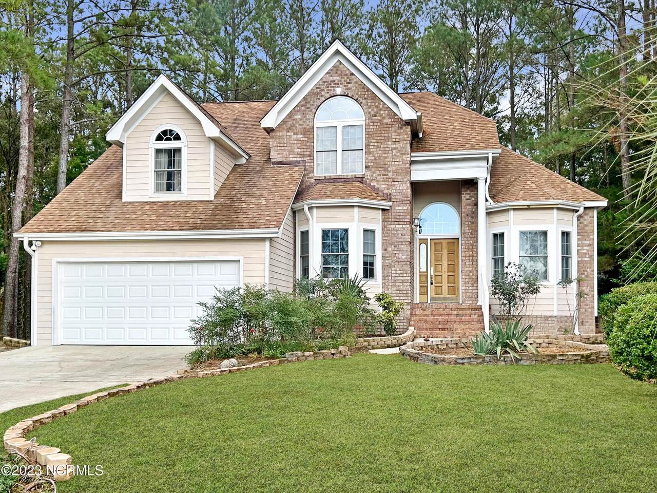 8215 Mainsail Lane - Photo 1