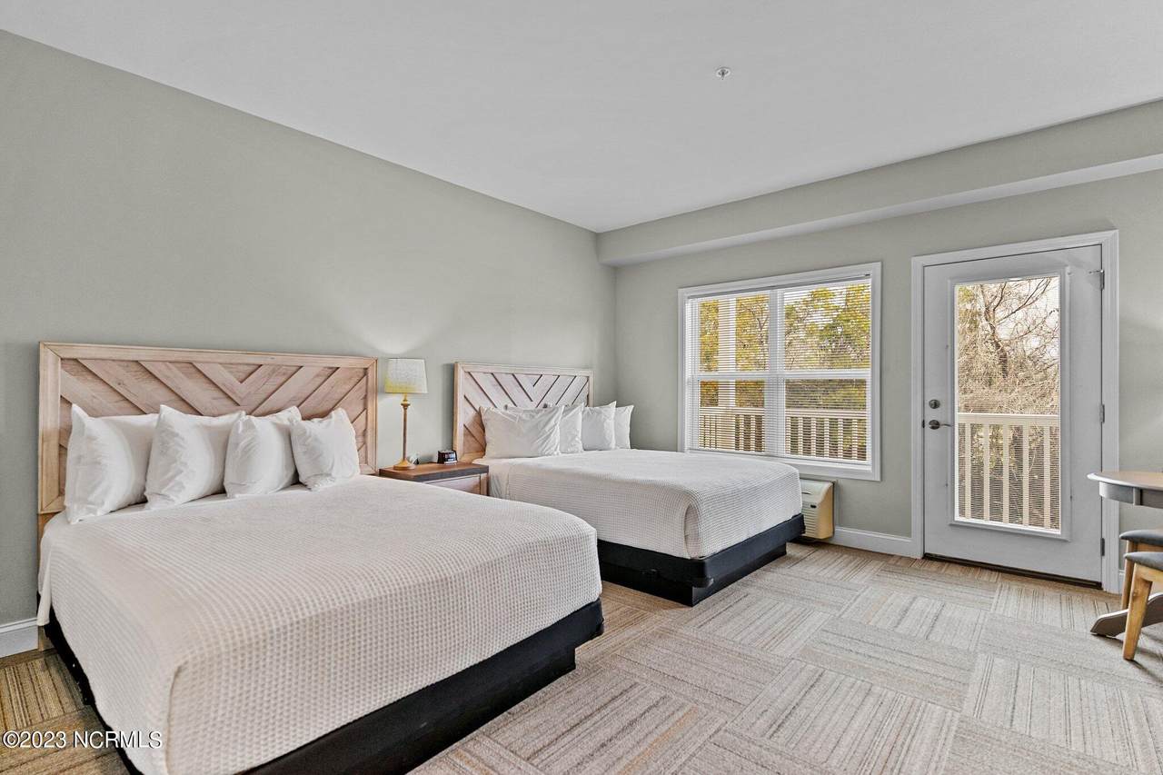 702 Moore Street - Photo 1