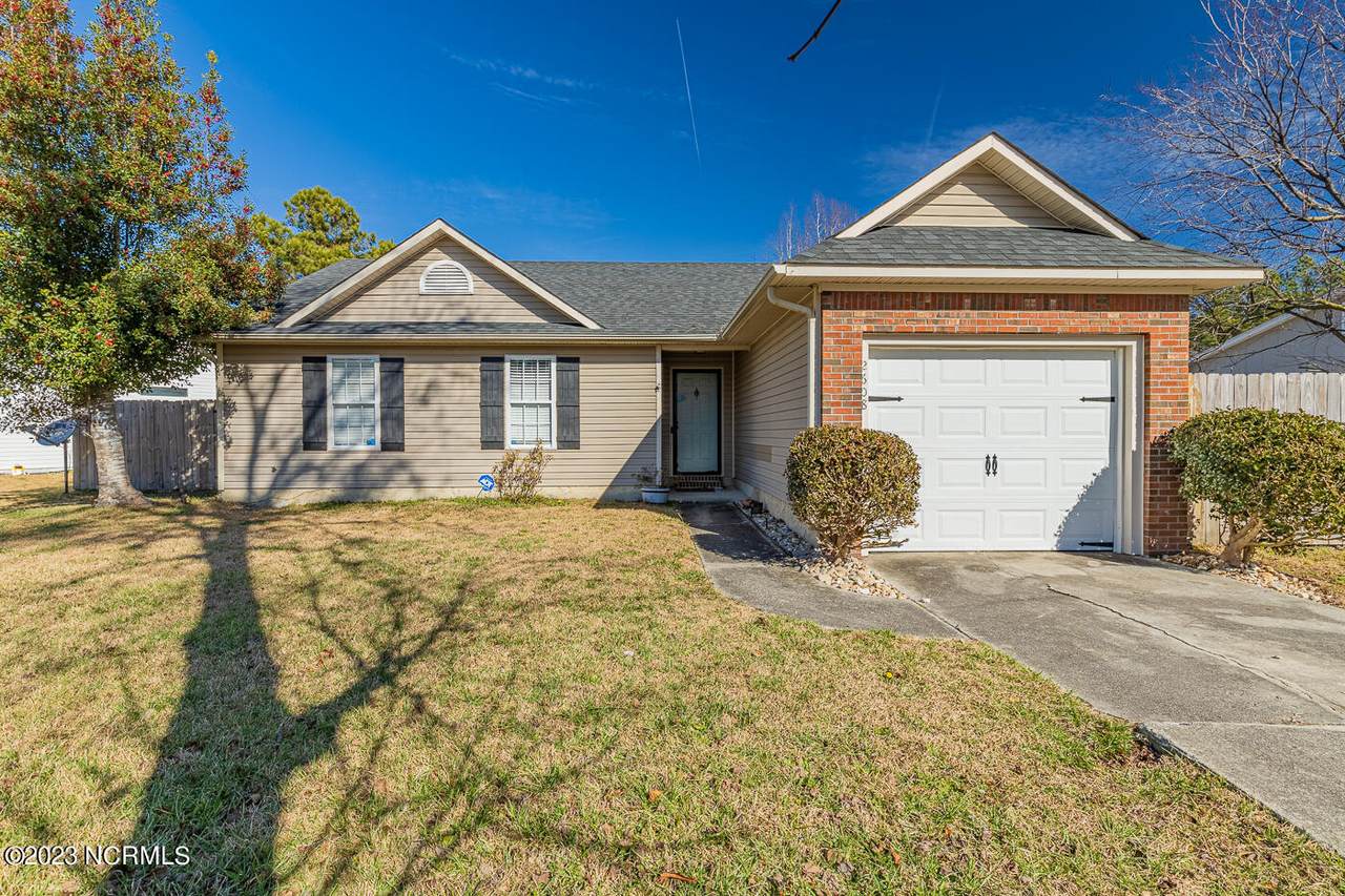 2608 Brookfield Drive - Photo 1