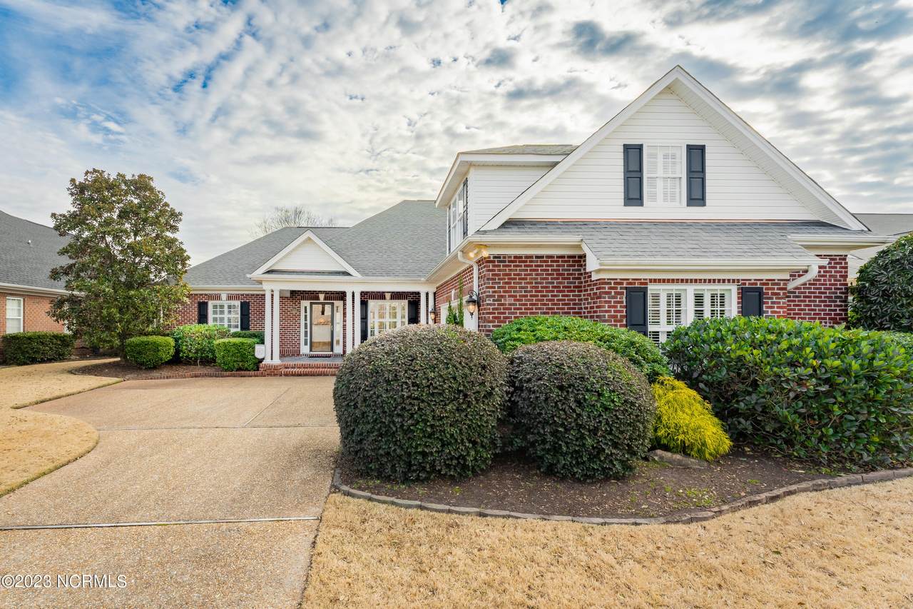 1205 Waterfall Way - Photo 1