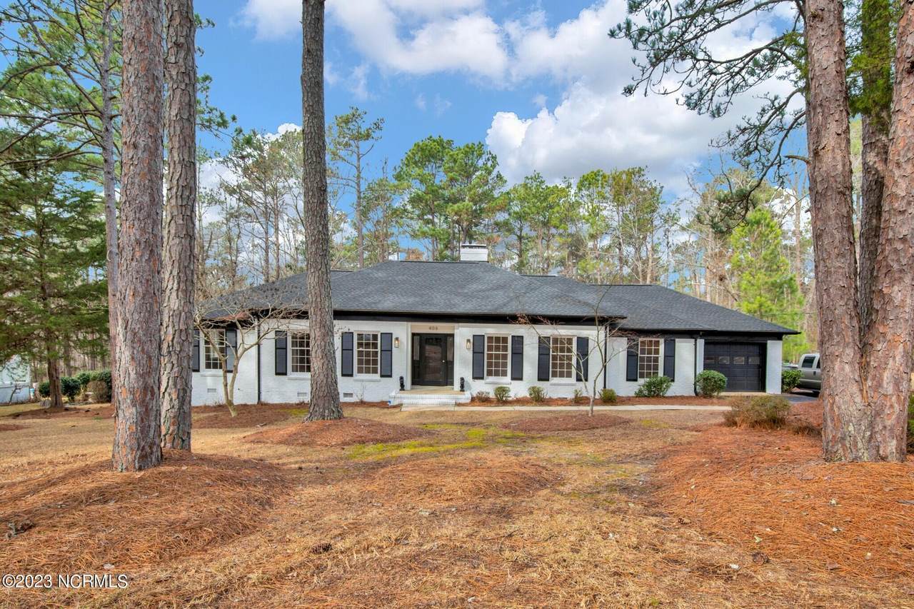406 Dundee Trail - Photo 1