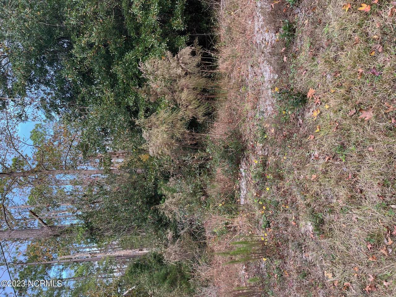 230 Redwood Road - Photo 1