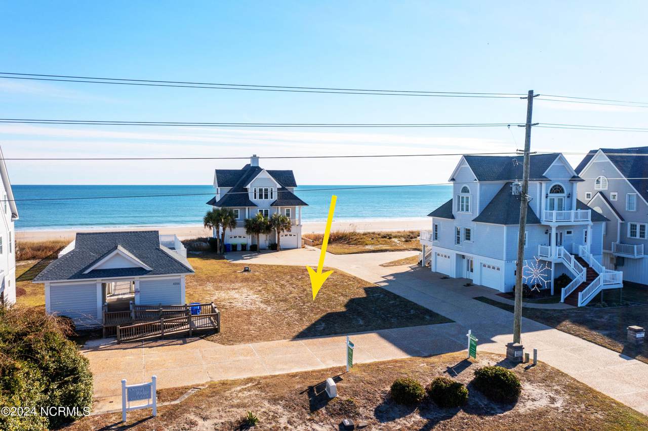 4196 Island Drive - Photo 1