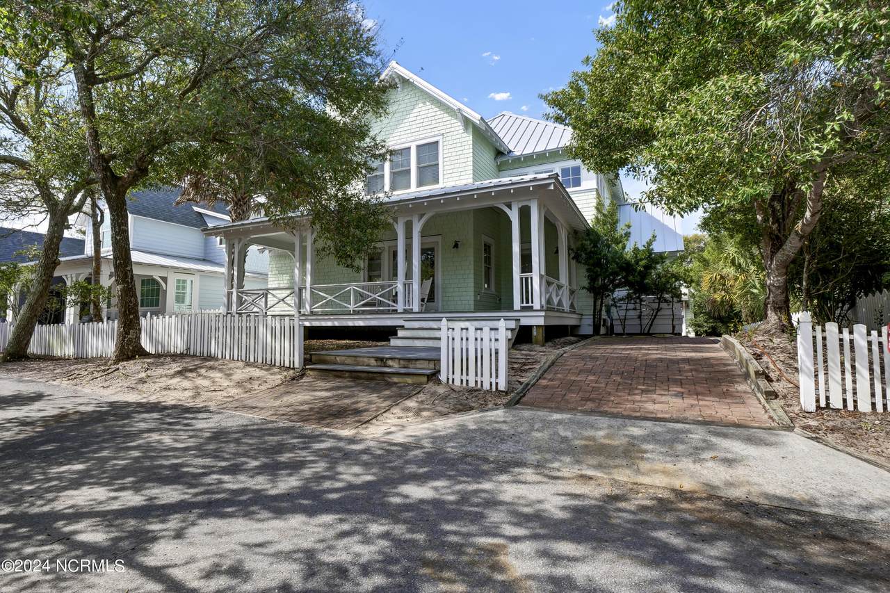 658 Wash Woods Way - Photo 1