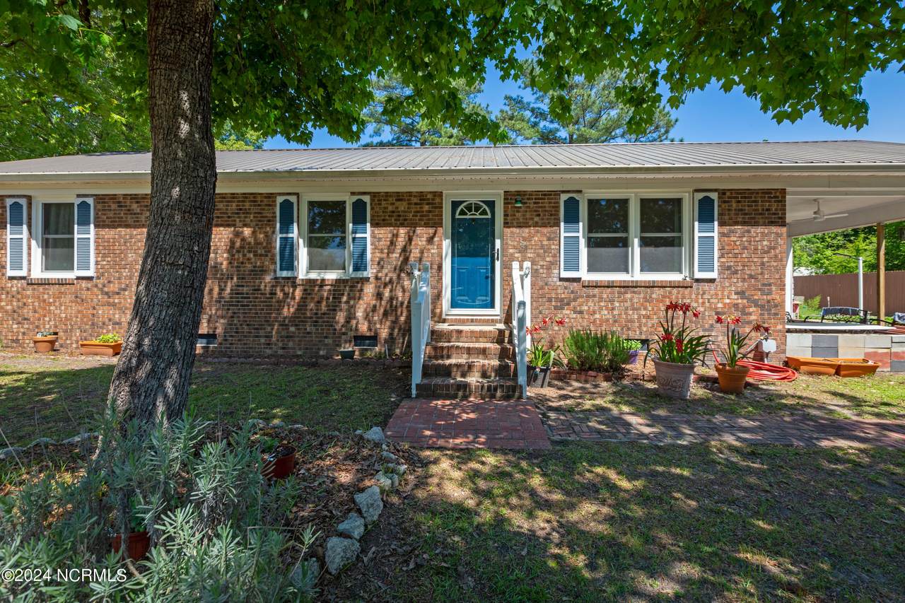 795 Chair Road - Photo 1