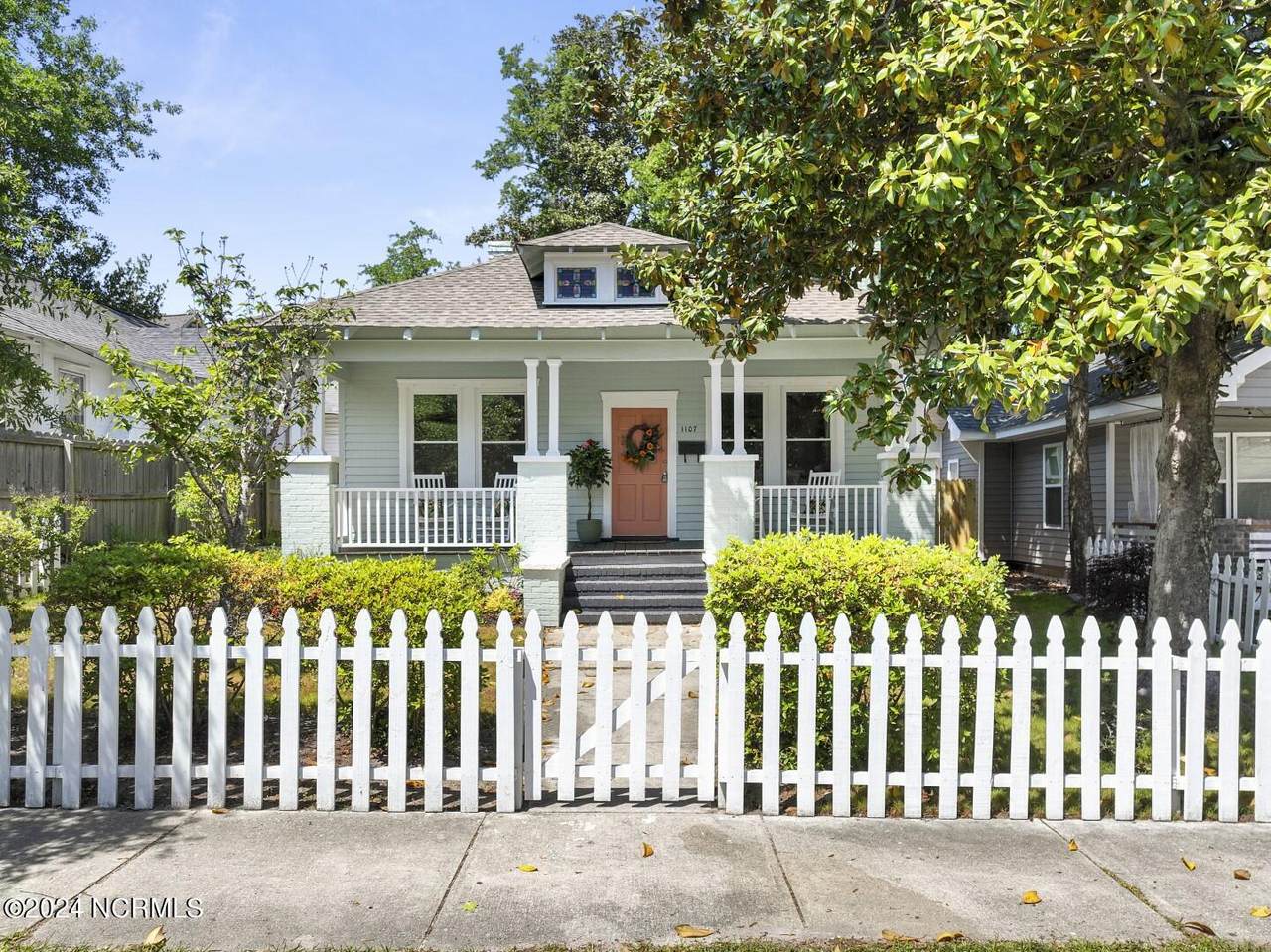 1107 Grace Street - Photo 1