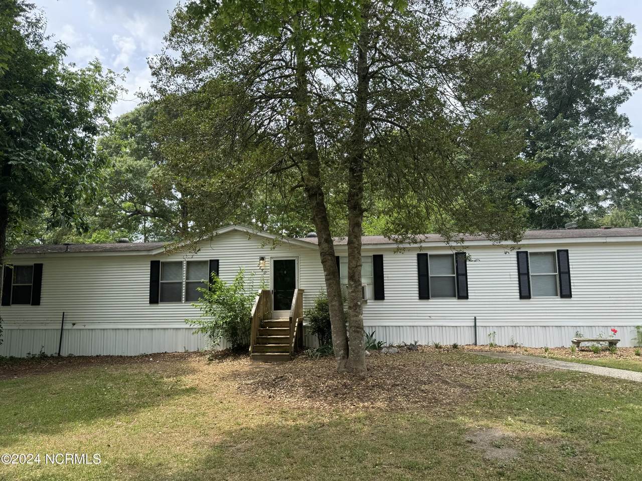 5640 Rivercreek Drive - Photo 1
