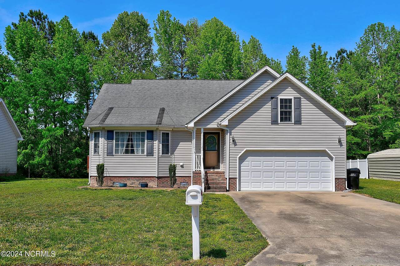 142 Ranch Drive - Photo 1
