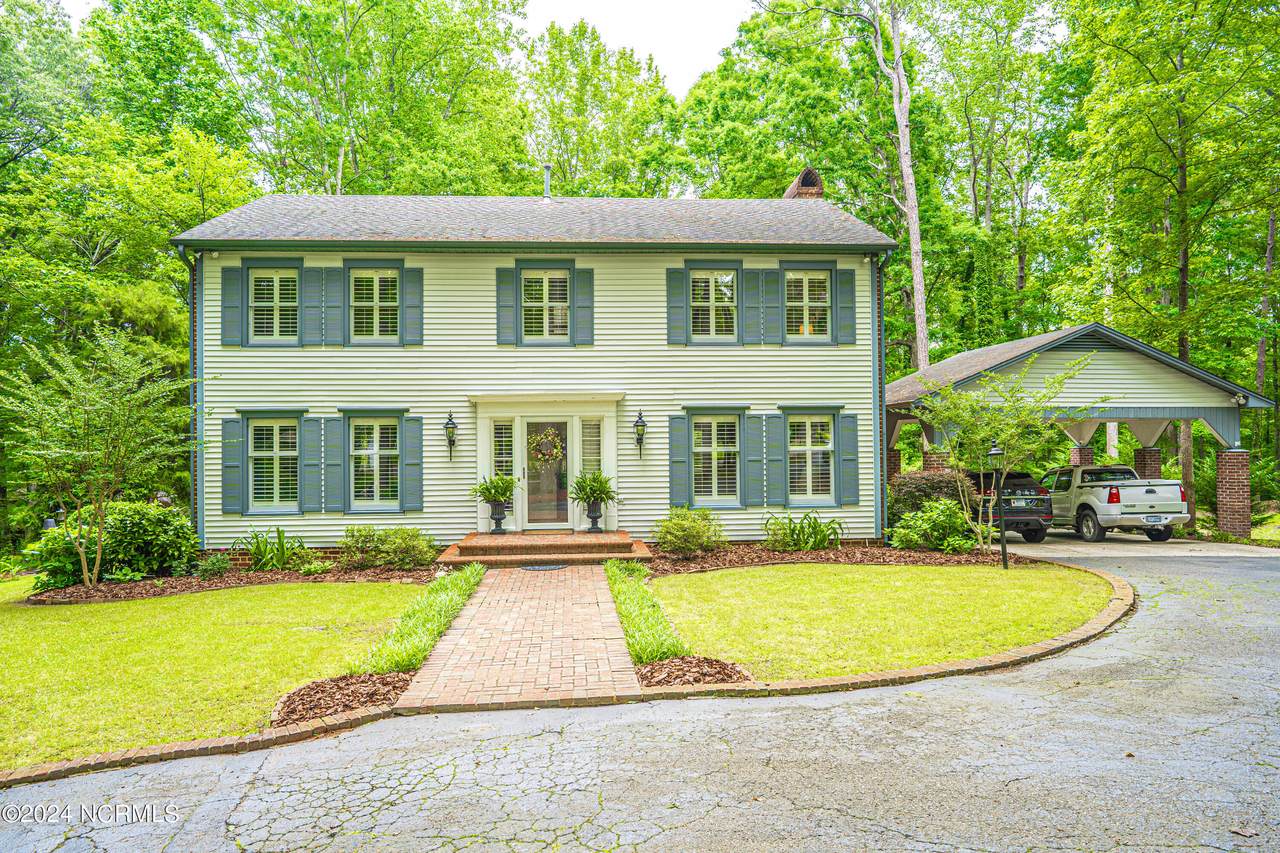 1468 Cumberland Circle - Photo 1
