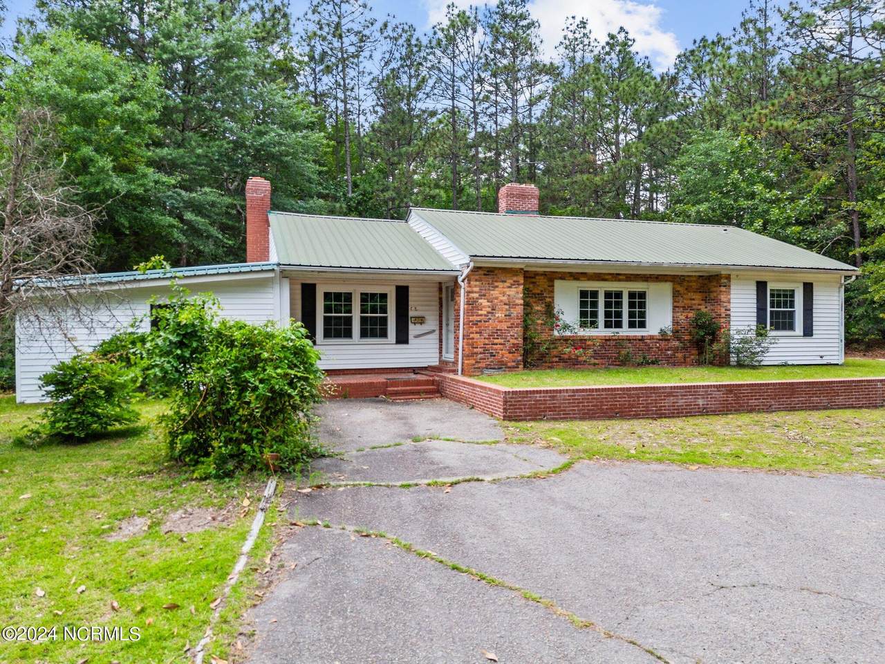 240 Midland Road - Photo 1