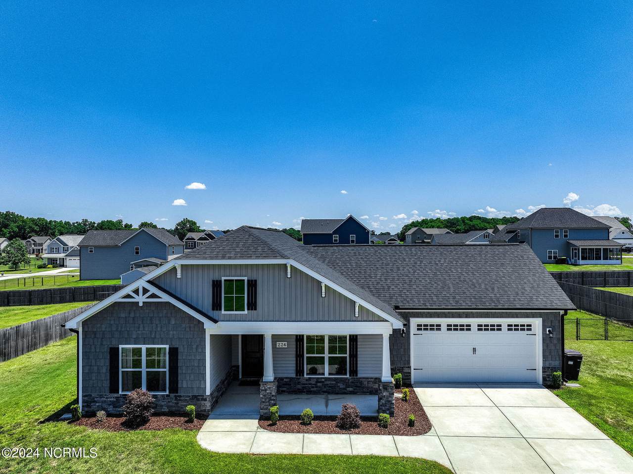 226 Planters Ridge Drive - Photo 1