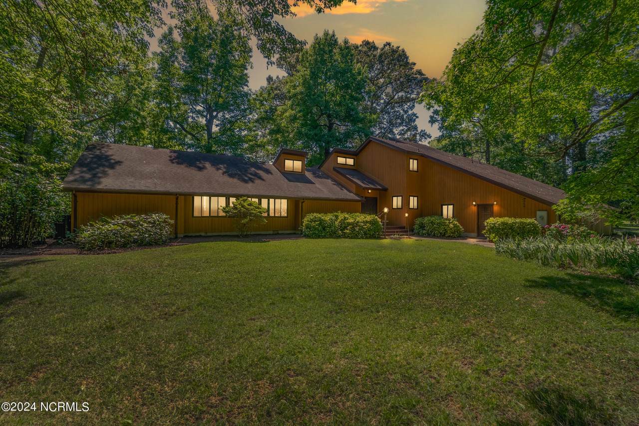 205 Dances Bay Road - Photo 1