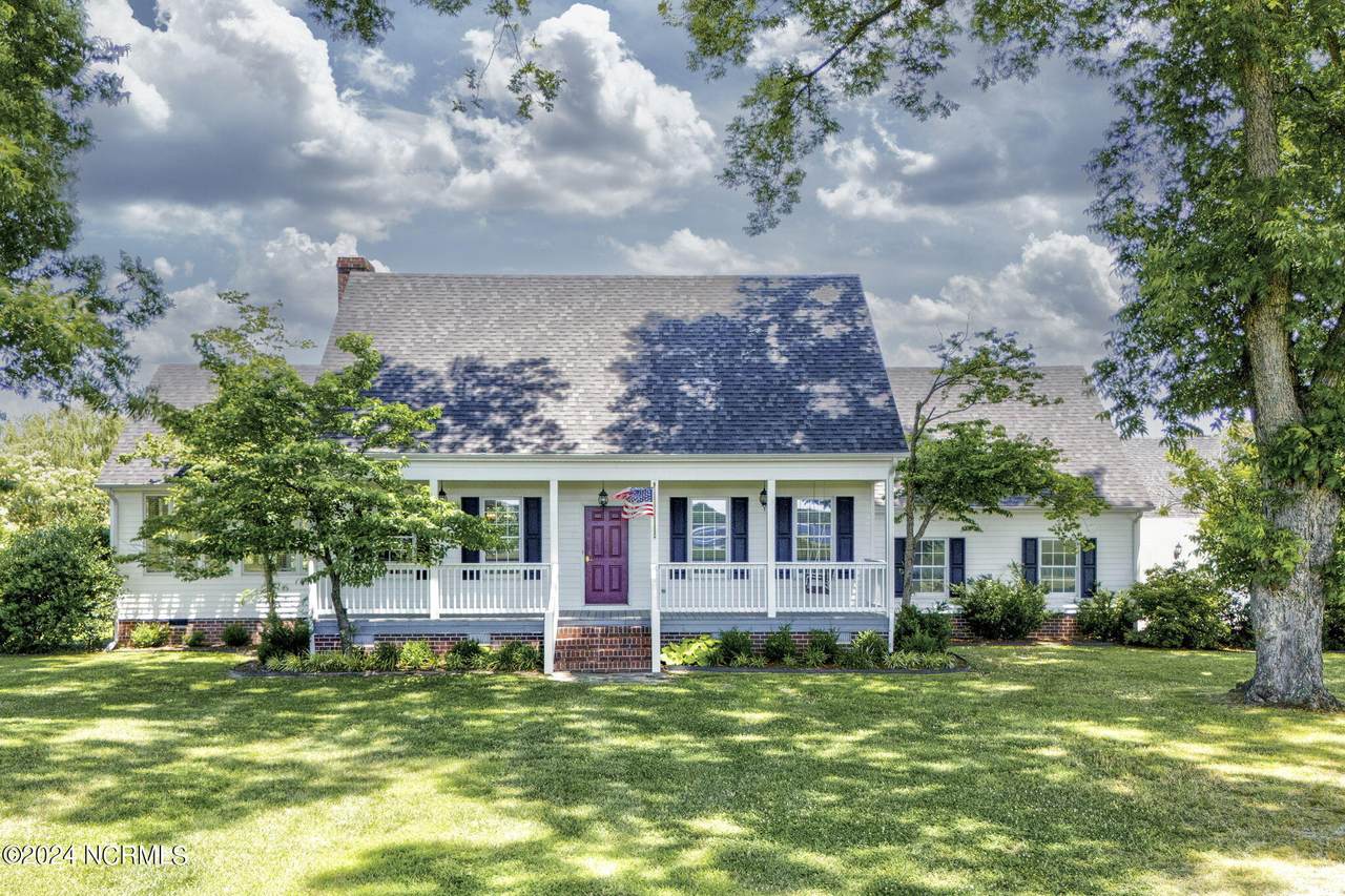 613 Court Street - Photo 1