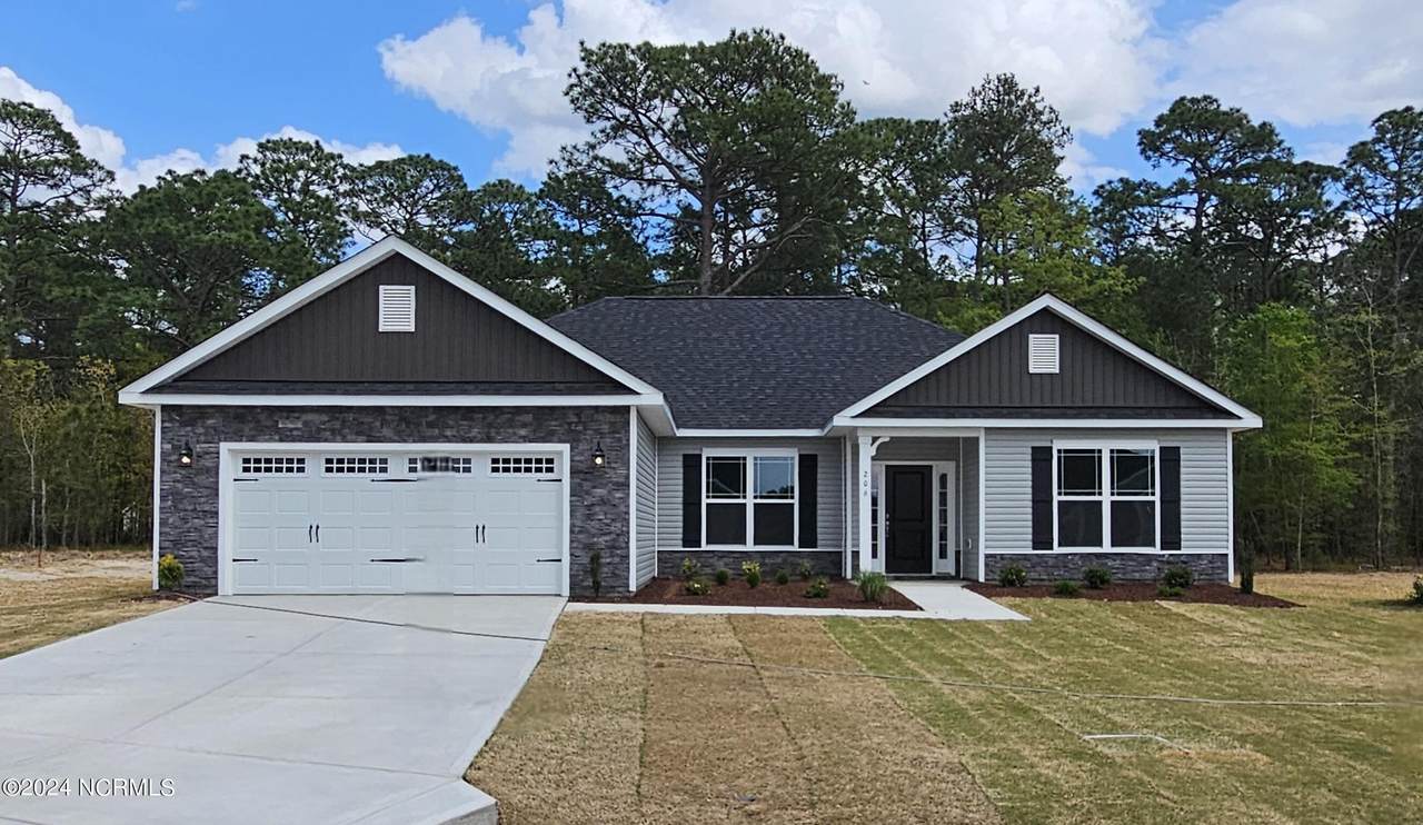 117 Bay Hill Drive - Photo 1