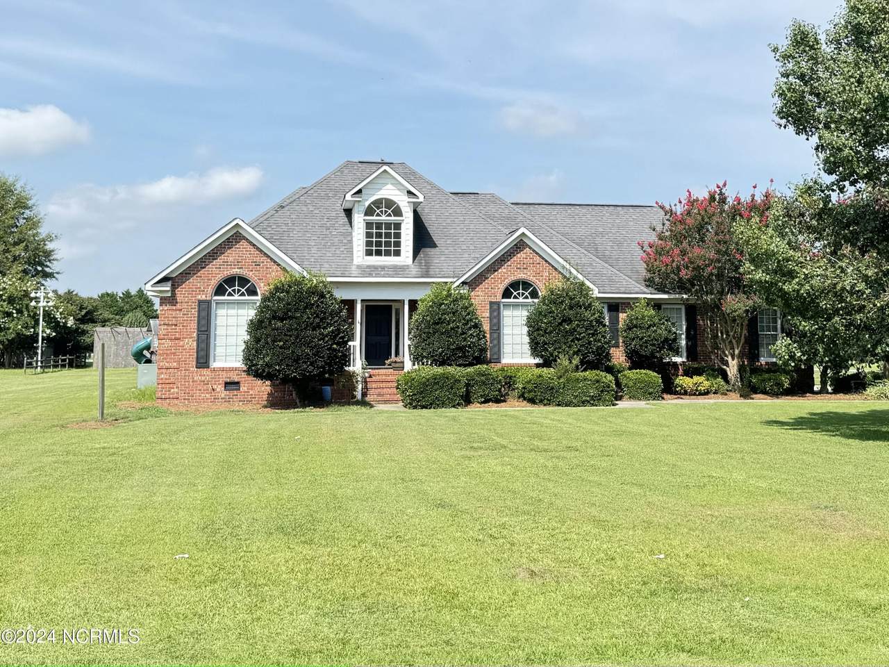 125 Saddle Ridge Road - Photo 1