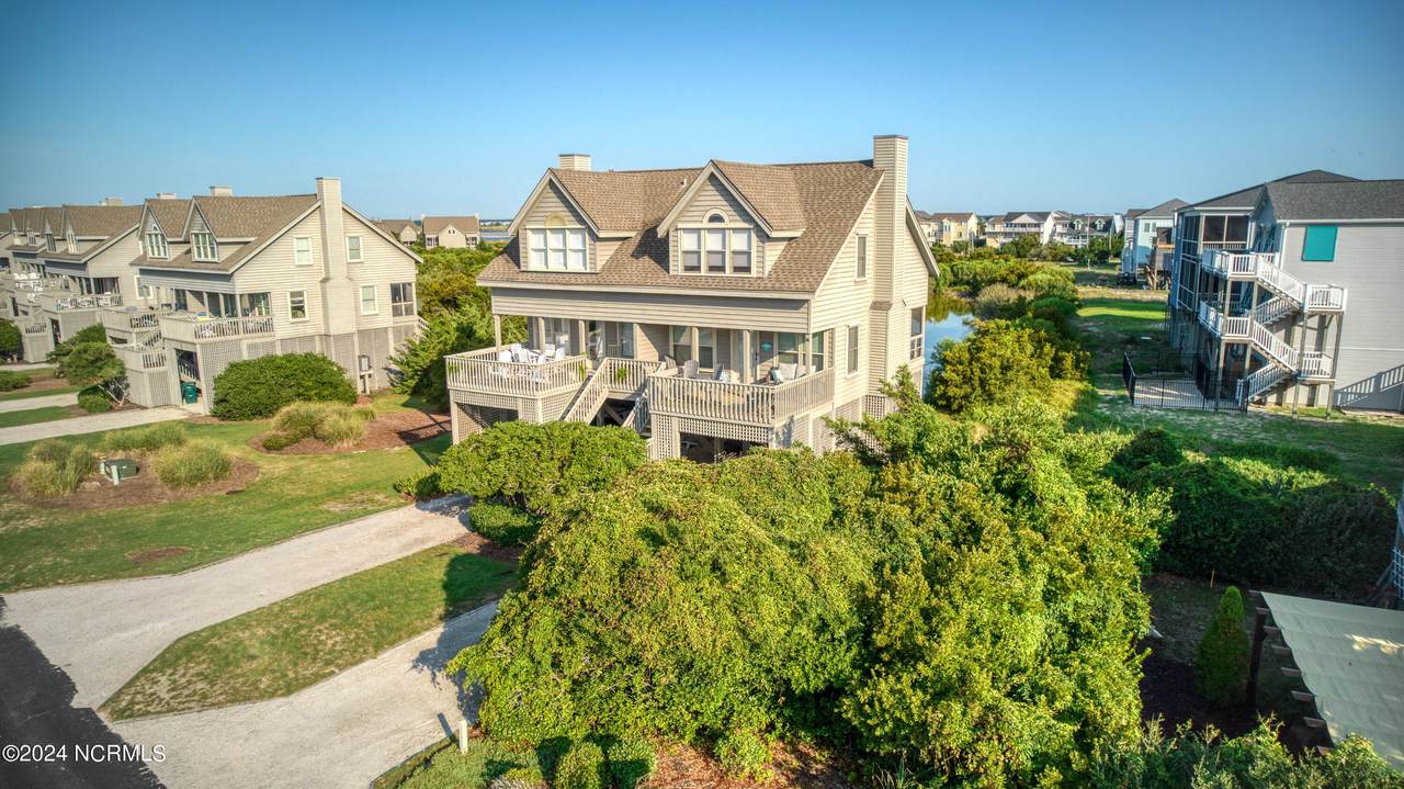2104 Ocean Boulevard - Photo 1