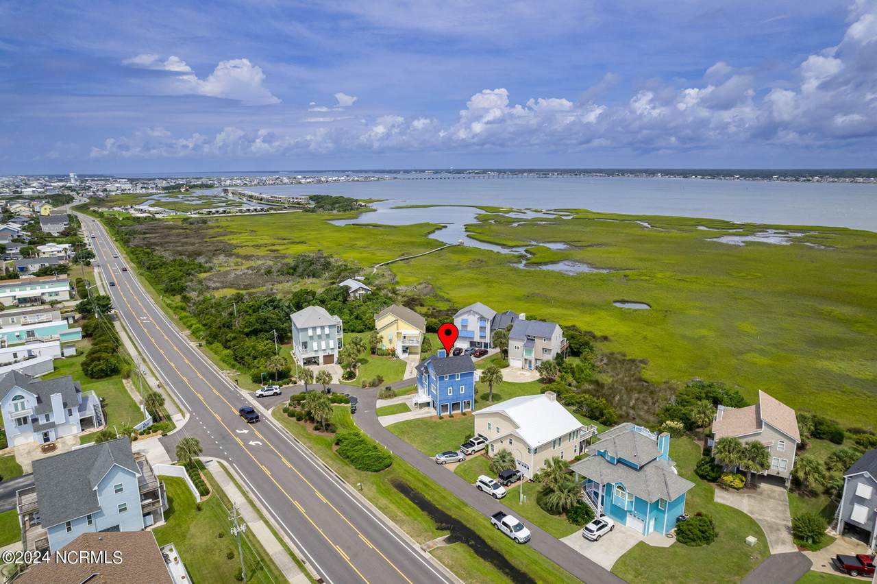 109 Island Quay Drive - Photo 1