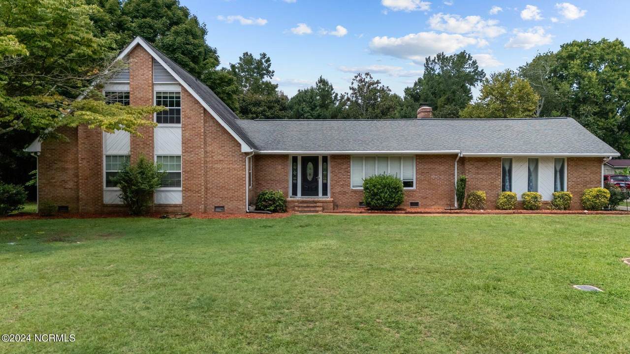 711 Highland Drive - Photo 1
