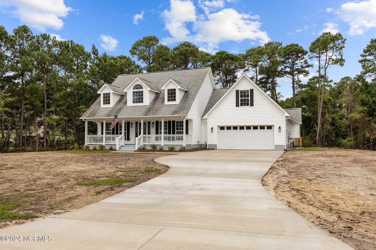 114 Cherry Lane - Photo 1