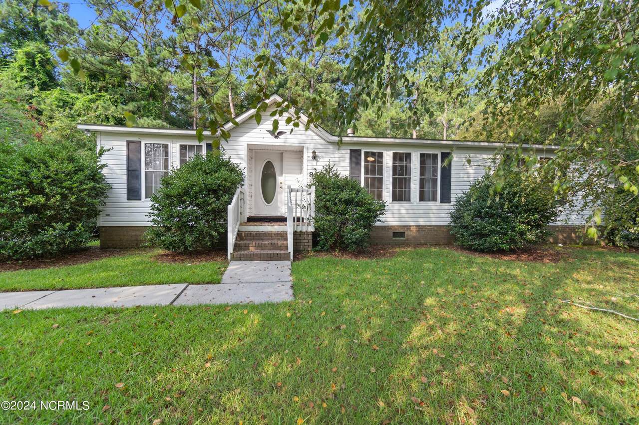 852 Watson Avenue - Photo 1