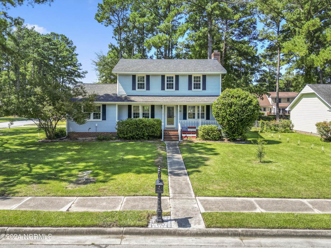 2484 Northwoods Drive - Photo 1