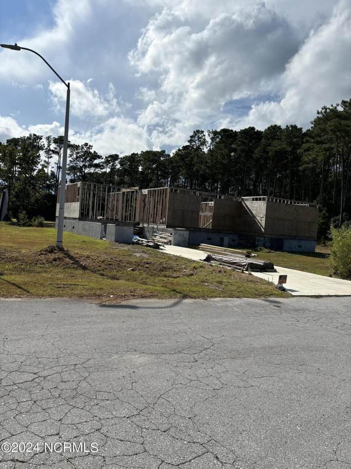 201 Thompson Field Circle - Photo 1