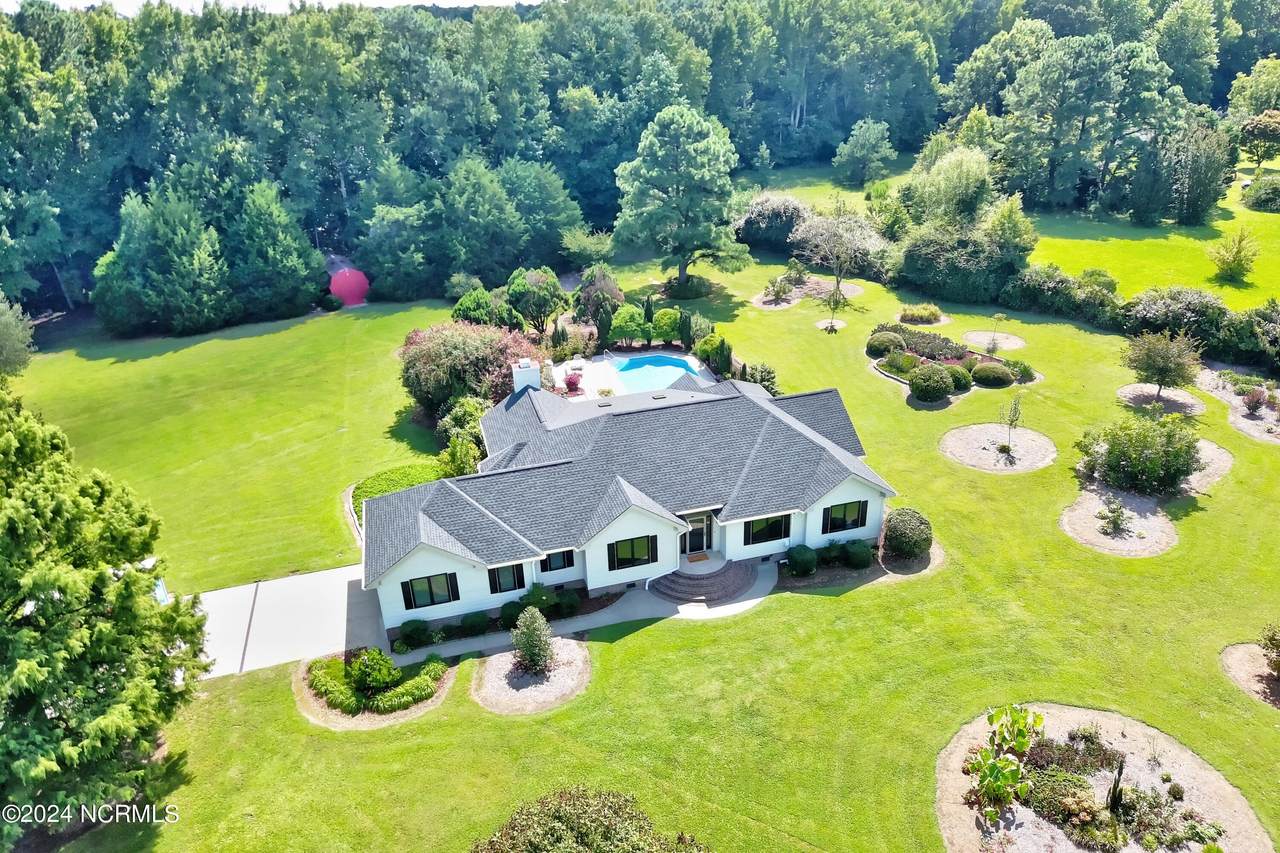 110 Big Bend Drive - Photo 1