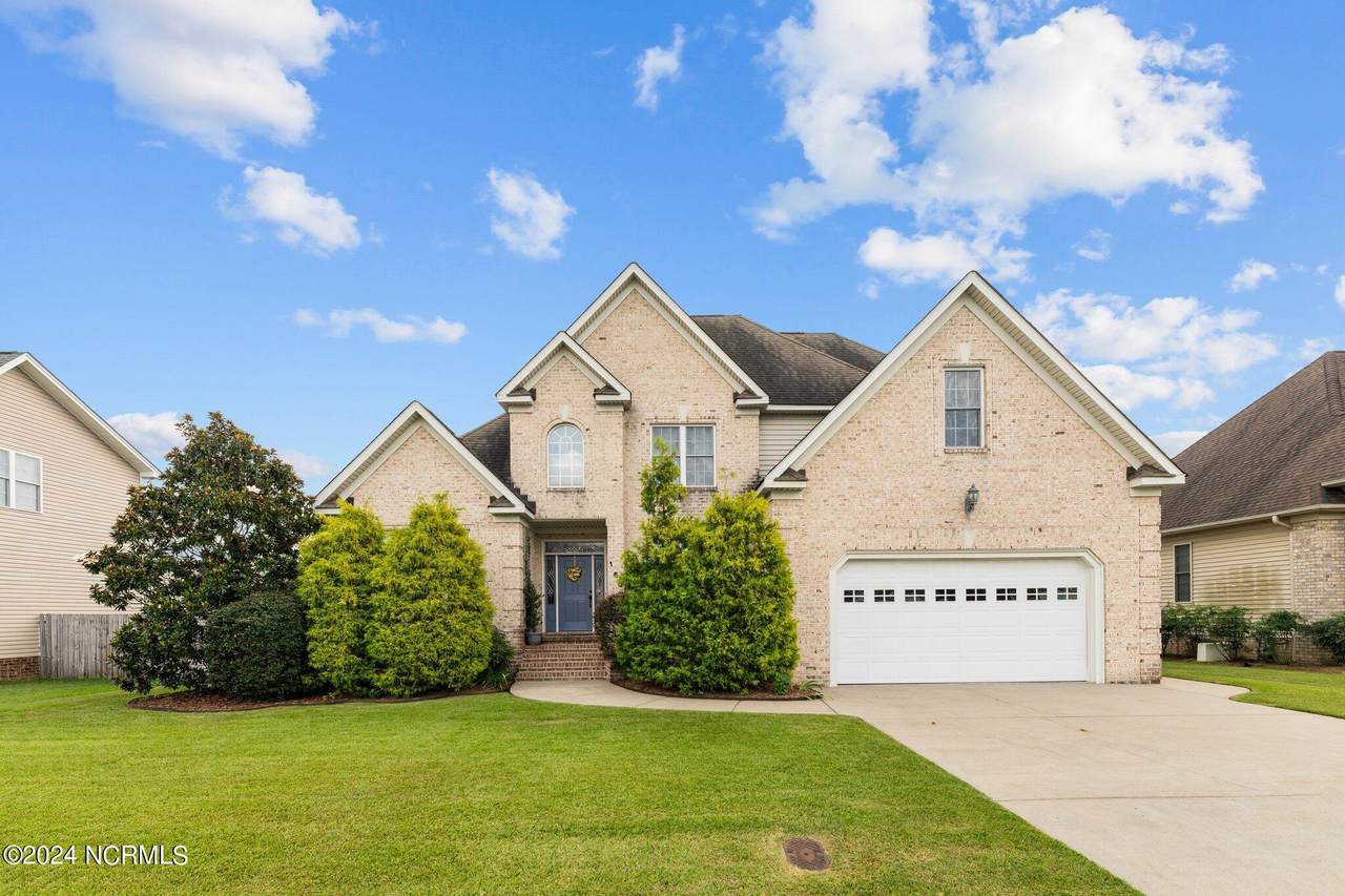 160 Blackwater Drive - Photo 1