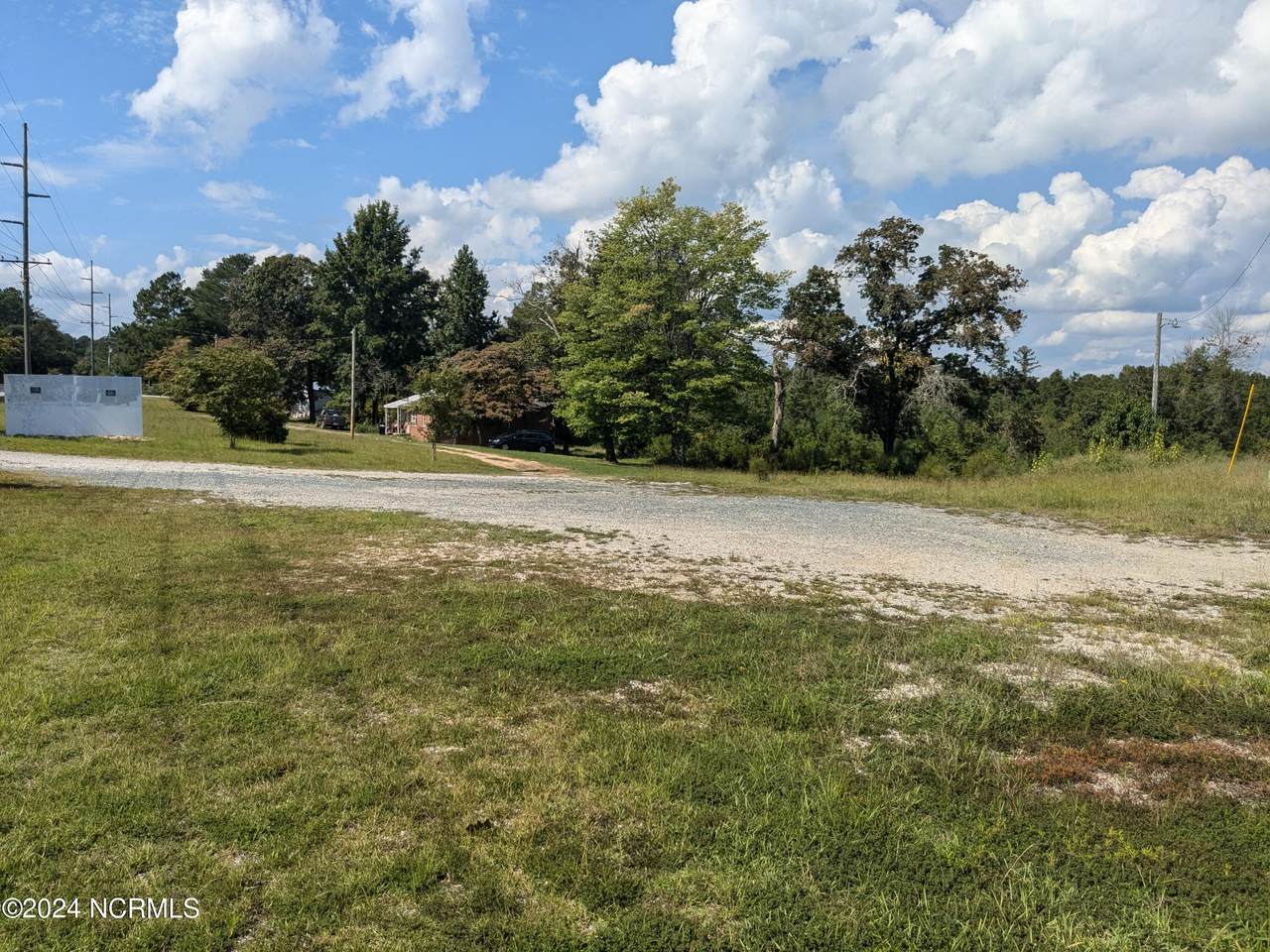945 Nc 24 - Photo 1
