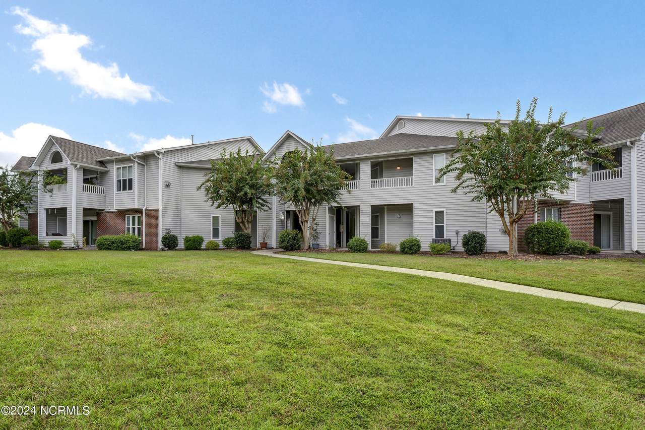 4124 Breezewood Drive - Photo 1