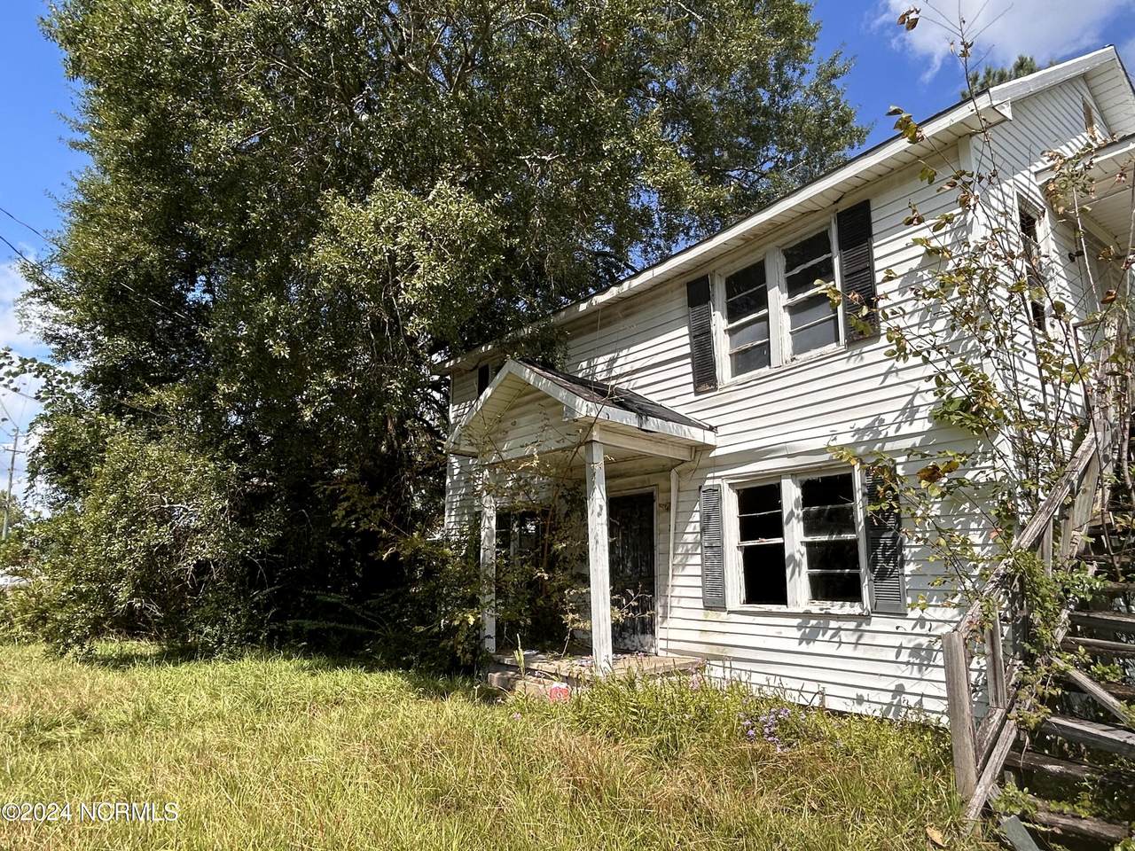 309 Strawberry Boulevard - Photo 1