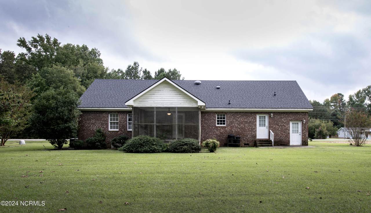 7724 Us Hwy 264A - Photo 1