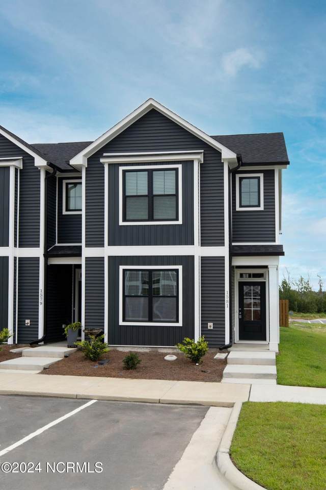 1581 Dusk Cove - Photo 1