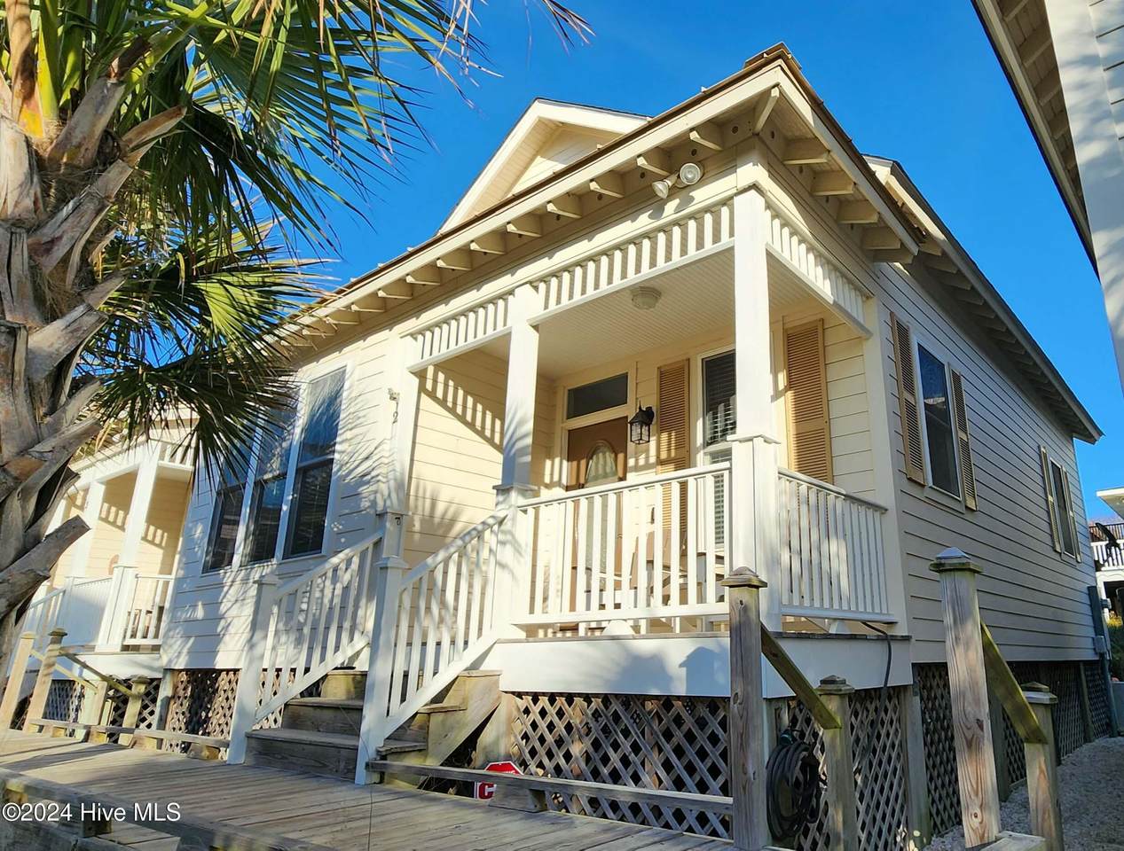 105 Atlantic Boulevard - Photo 1