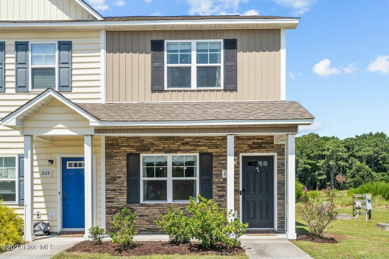 211 Justice Farm Drive - Photo 1