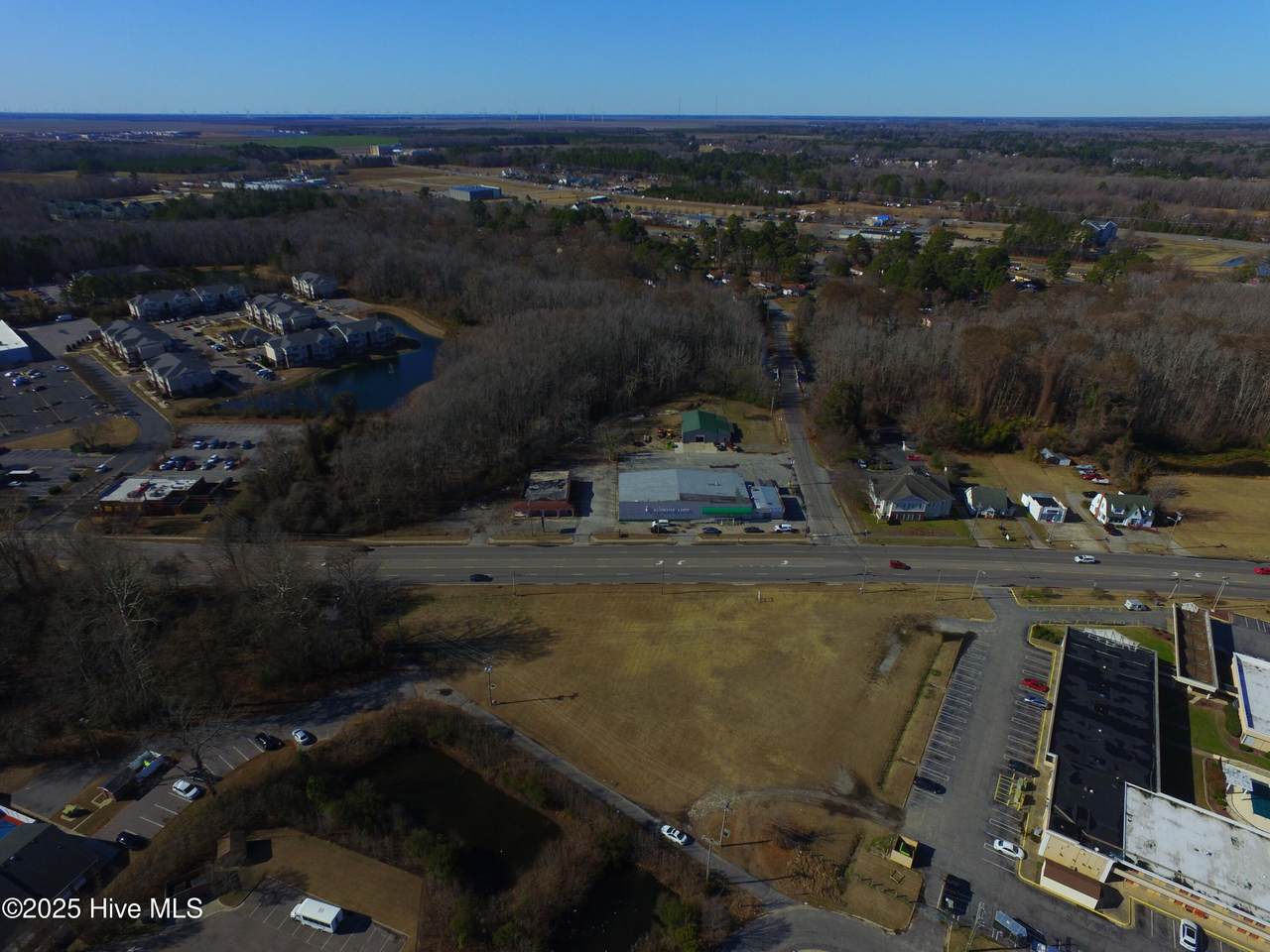 530 Hughes Boulevard - Photo 1