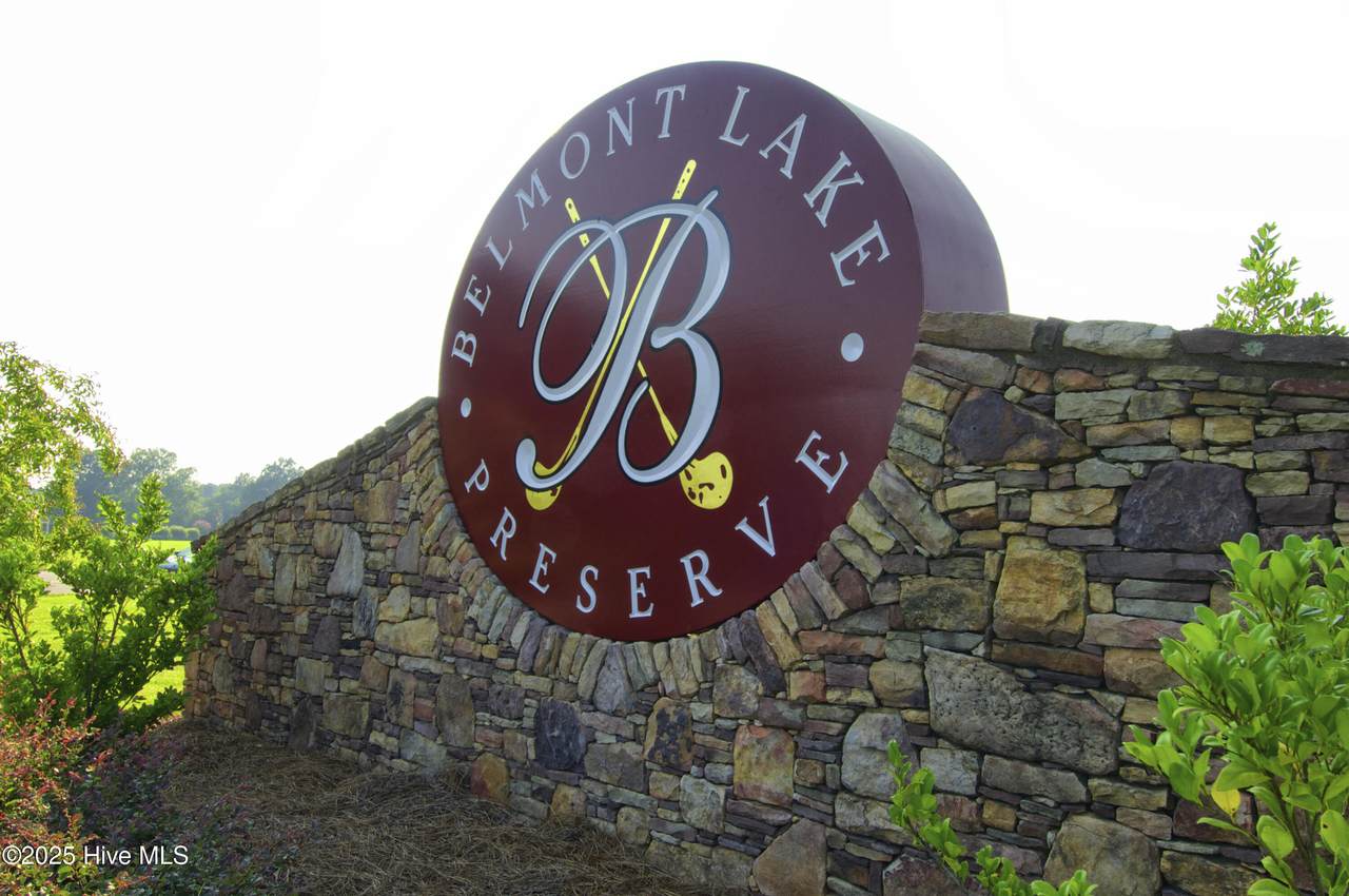 126 Glasgow - Photo 1