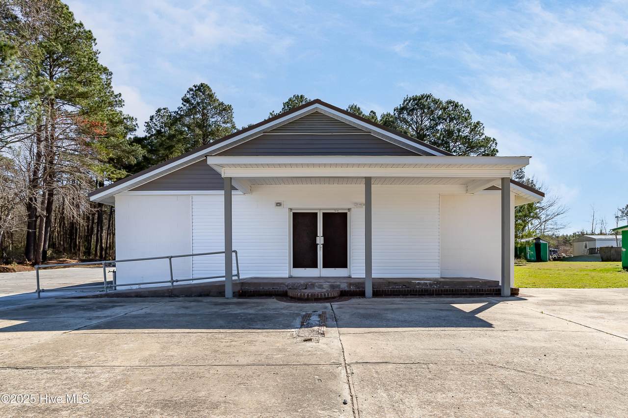 1233 Haw Branch Road - Photo 1